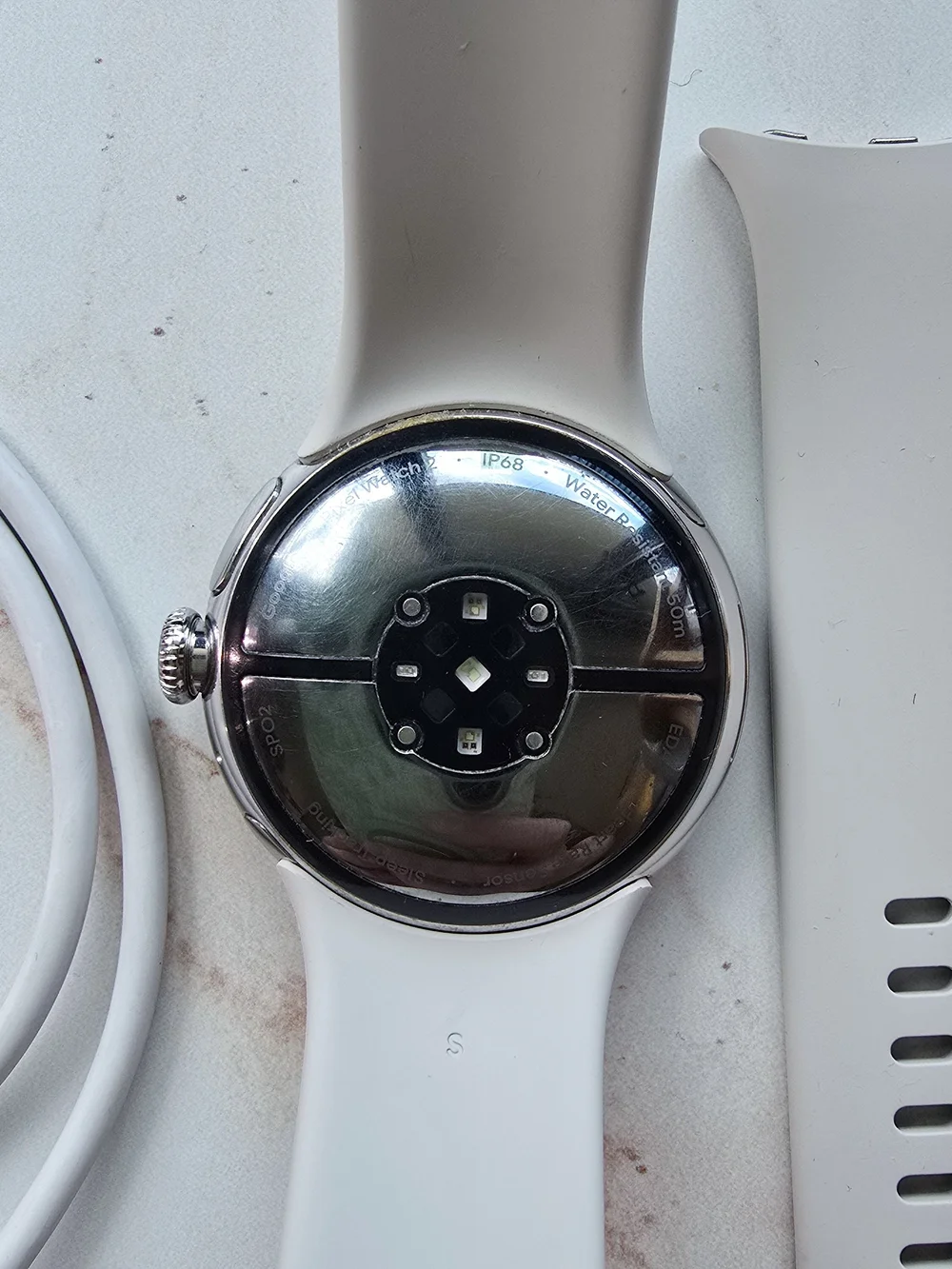 Google Pixel Watch 2 Silver With Porcelain Active Band